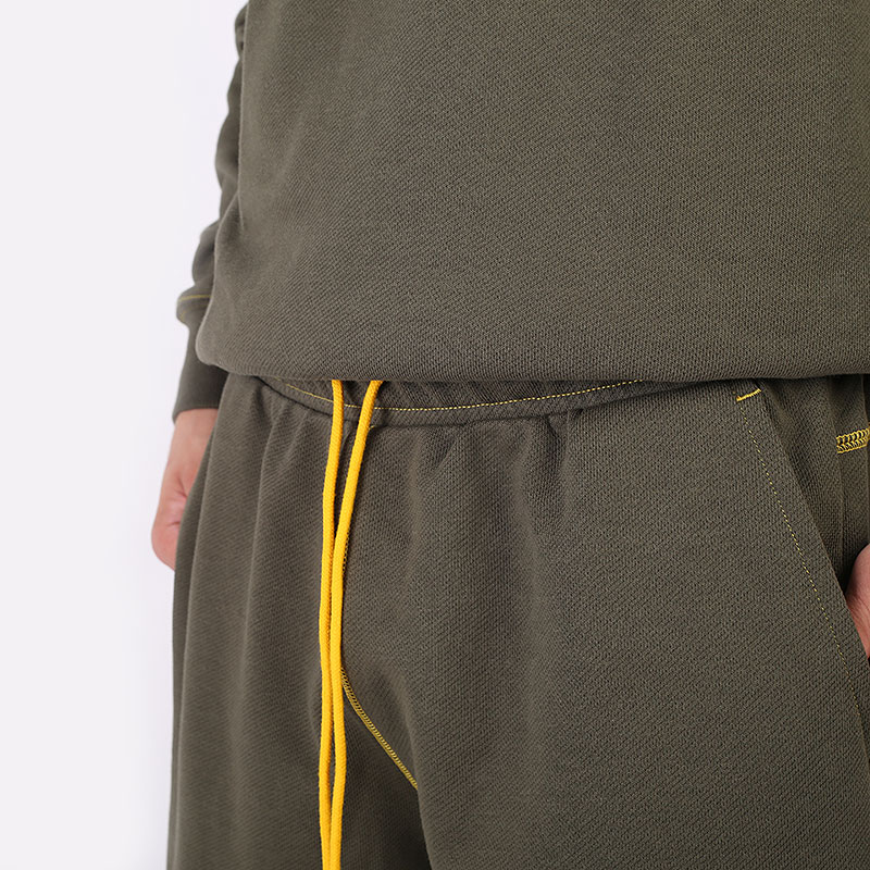 мужские зеленые шорты  PUMA Pivot Short 53210901 - цена, описание, фото 2
